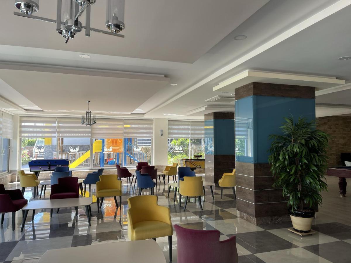 Sa Apartments! 300M To The Beach 阿拉尼亚 外观 照片