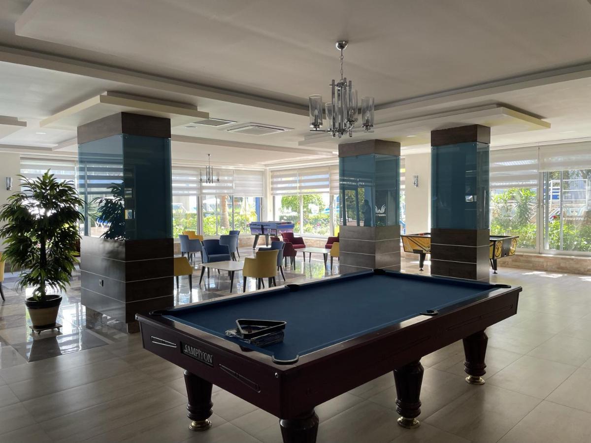 Sa Apartments! 300M To The Beach 阿拉尼亚 外观 照片
