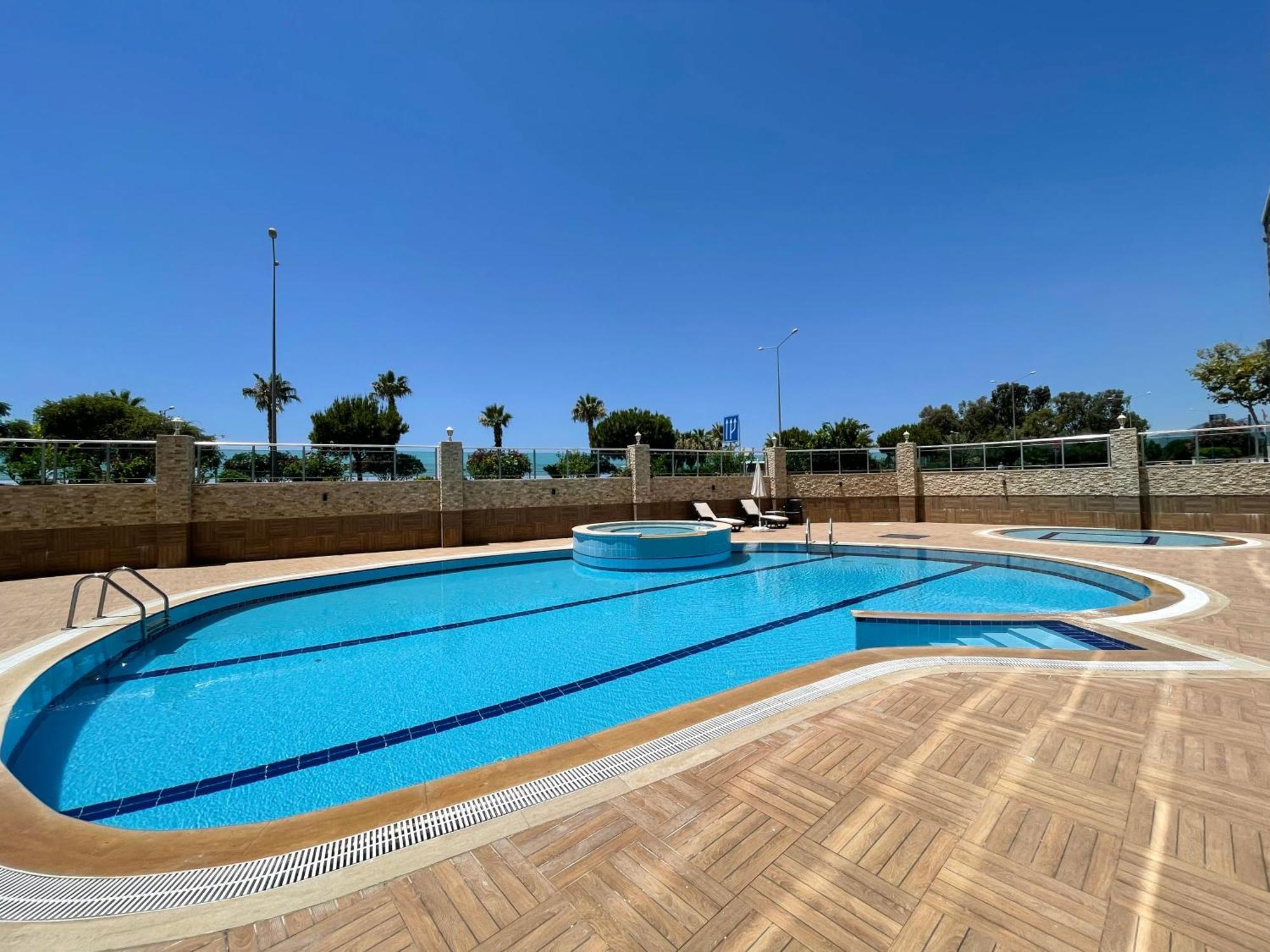 Sa Apartments! 300M To The Beach 阿拉尼亚 外观 照片